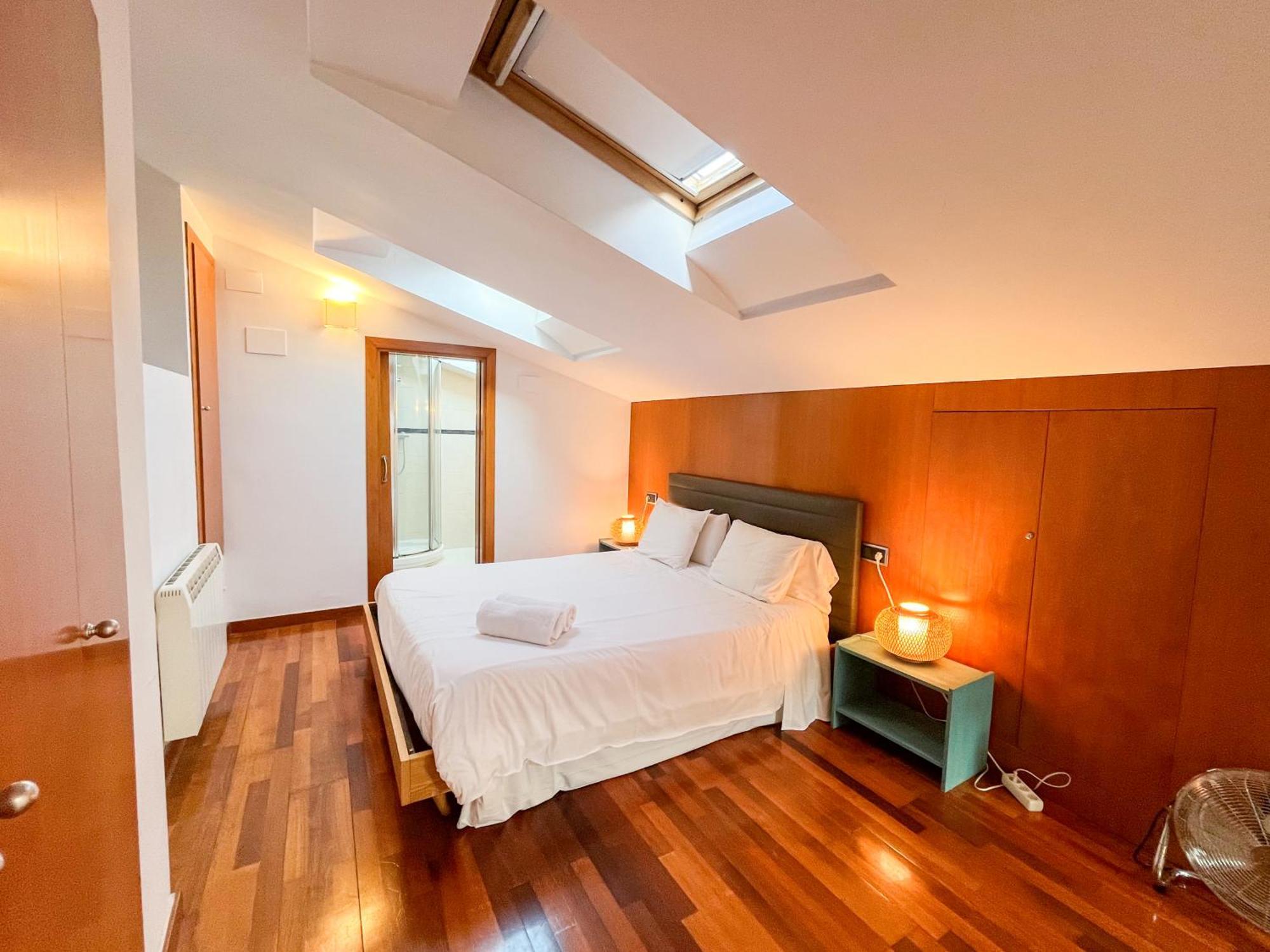 Appartement Modern In Old Town W Cathedral Views