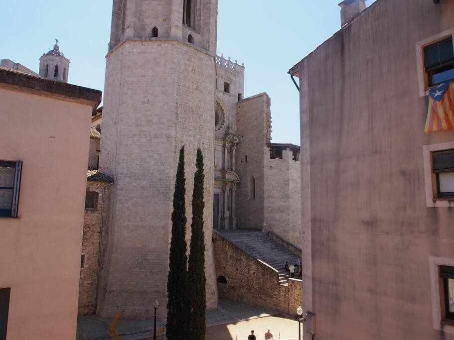 Modern In Old Town W Cathedral Views * Gerona