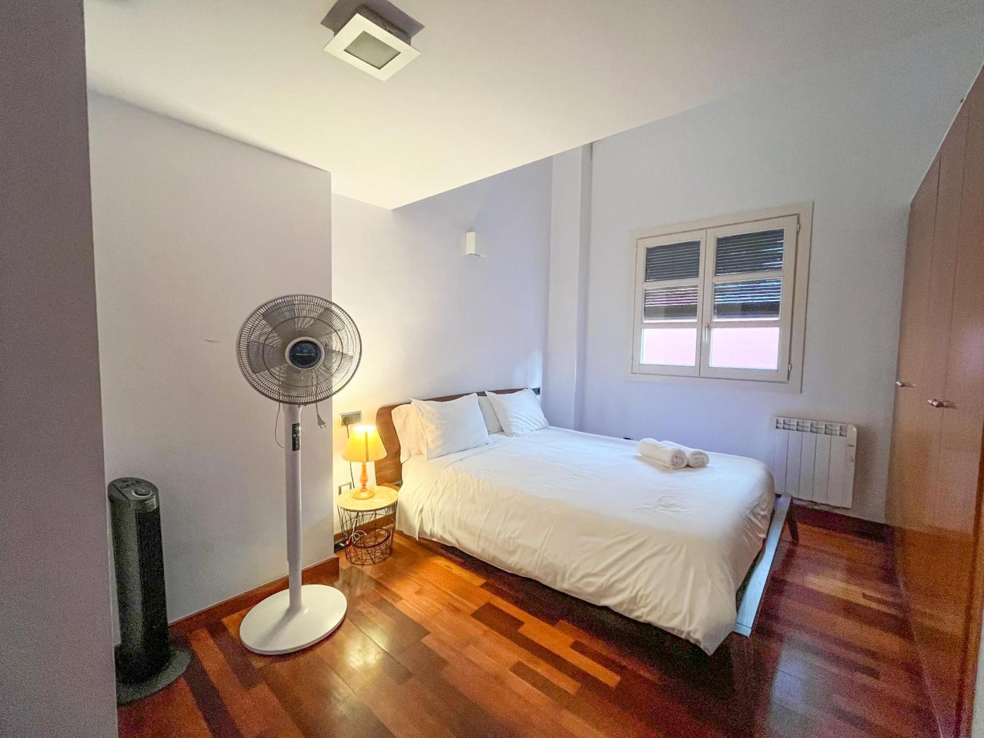 Modern In Old Town W Cathedral Views * Gerona